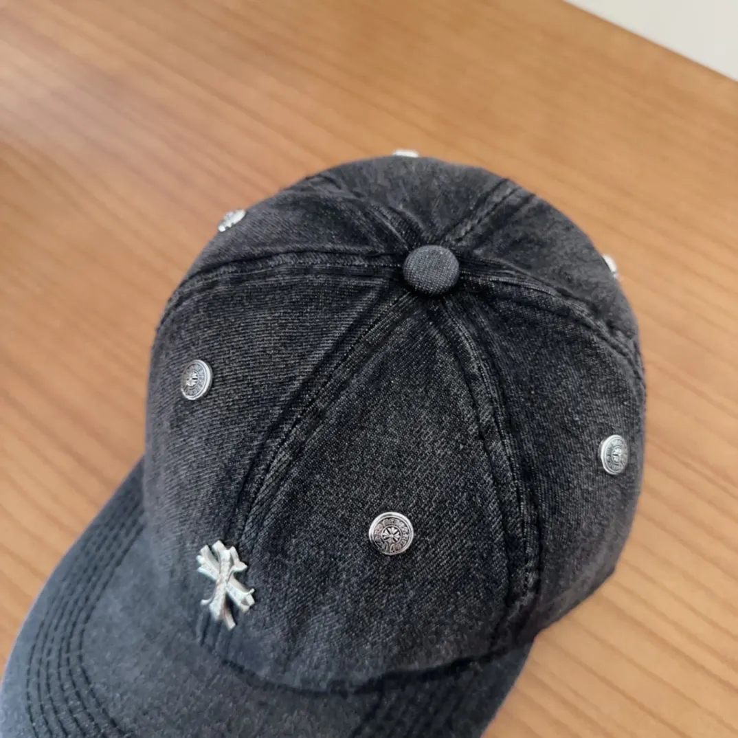 💰60 Chrome Hearts 💓Early spring Korean style fashion retro distressed hole hat wear design versatile baseball cap peaked cap